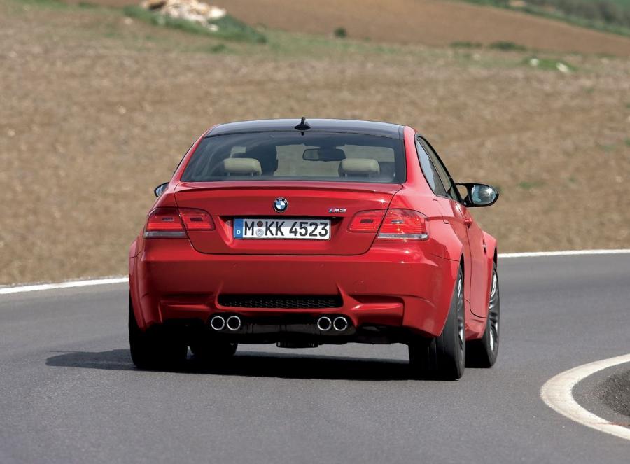  BMW M3 2008 года  (фото 152 из 219)